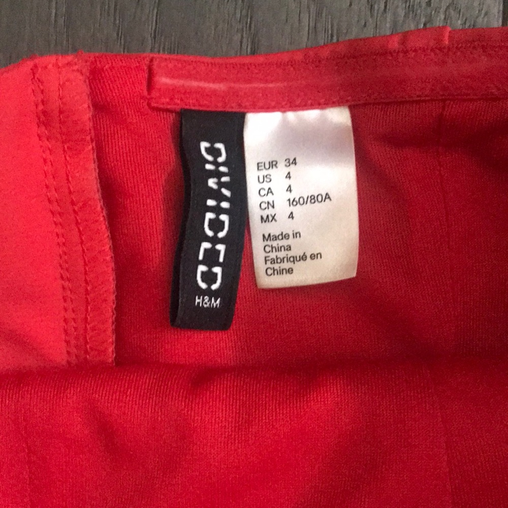 H&M RED DRESS - Picture 4 of 8